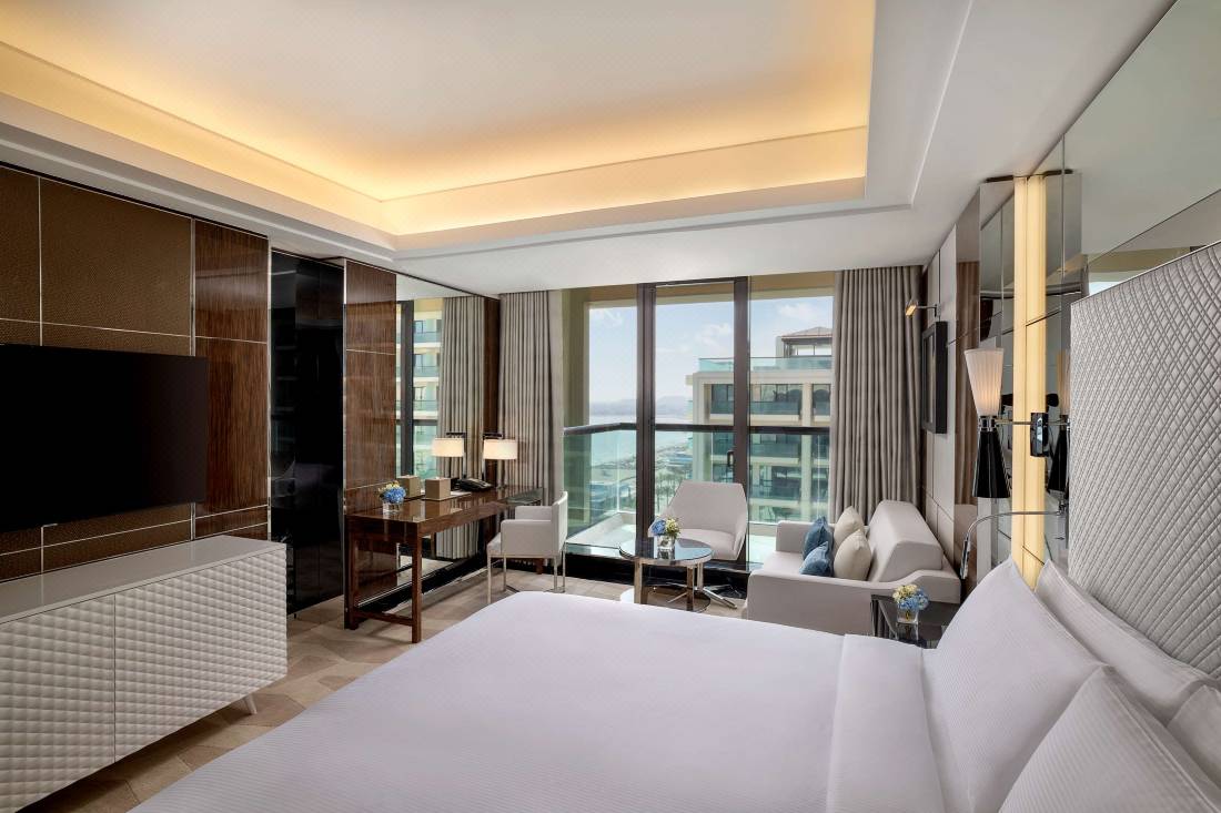 Hilton Dubai Palm Jumeirah-Dubai Updated 2022 Room Price-Reviews & Deals |  Trip.com