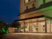 Ramada by Wyndham New Delhi Pitampura Hotels near Rohini