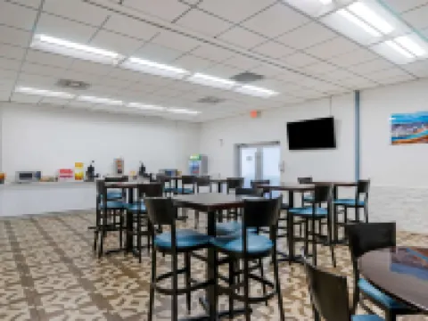 Quality Inn and Conference Center Tampa-Brandon Hotels in Tampa