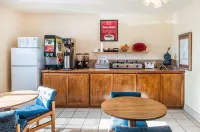 Econo Lodge Hotels in Taos Ski Valley