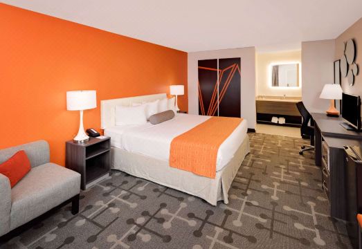 2. 하워드 존슨 바..