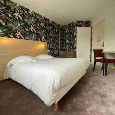 Logis Hôtel de l'Ecu Rest. de la Seugne Rooms