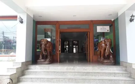 Green Palace Hotel