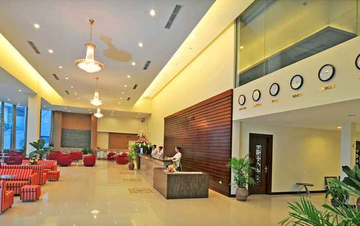 몬디알 호텔 로비