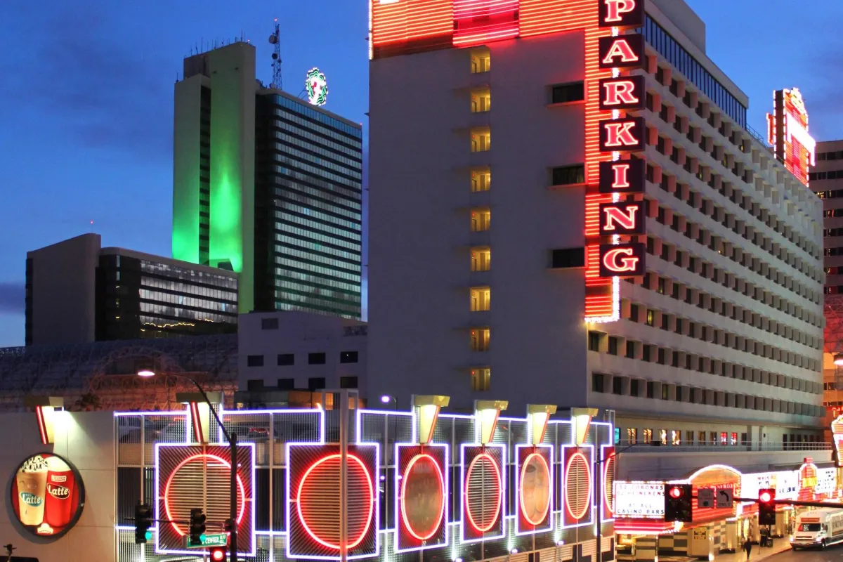 Fremont Hotel & Casino