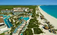 Dreams Playa Mujeres