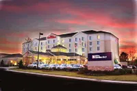 Hilton Garden Inn Toronto Airport West/Mississauga Hotel dekat Barbertown Park