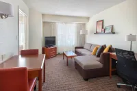 Residence Inn Long Island Hauppauge/Islandia Các khách sạn ở Hauppauge