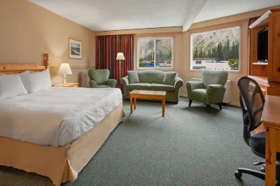 Quality Inn & Suites Hotels in 
