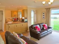 Sunrise Hotels in Lowestoft