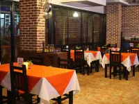 อีซี่แพลนเนต ภูเก็ต ป่าตอง