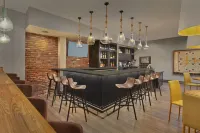 Scholar Morgantown, Tapestry Collection by Hilton Hotels in Morgantown