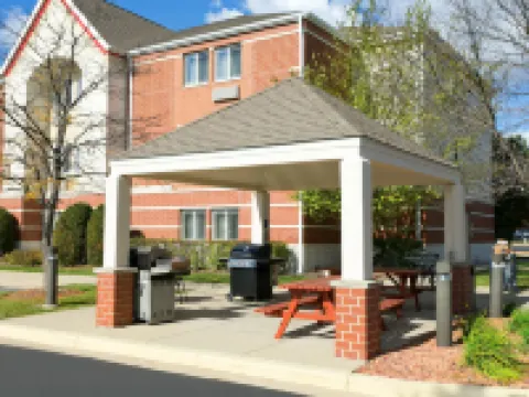 MainStay Suites Chicago Hoffman Estates Hoteles en Hoffman Estates