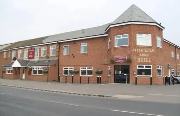 菲茨威廉阿姆斯酒店