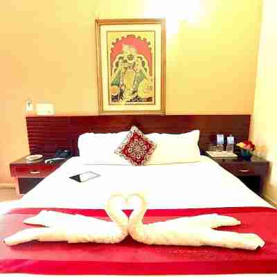 Hotel Kridha Residency - Opposite Prem Mandir Vrindavan Rooms