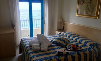 Sea Palace Hotel