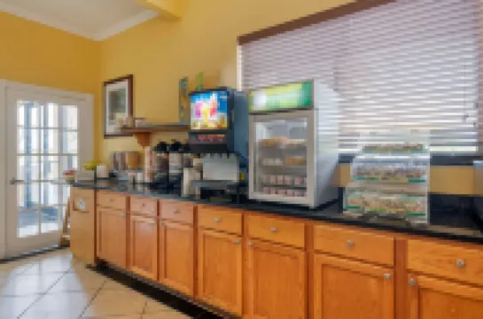 Quality Inn & Suites Mt Dora North