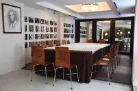Hotel Clara Luna