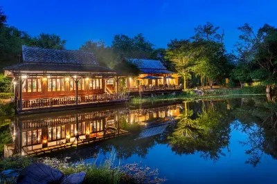Vana Varin Resort Hotels in Thap Tai