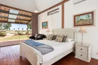 Owl Head Lodge Hotels in Gulgong
