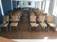 Le Manoir Hotels in Orchies