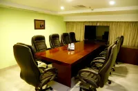 The Raviz Calicut Hotels in Kozhikode