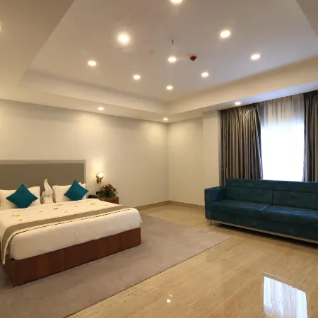Seven Hills Hotel