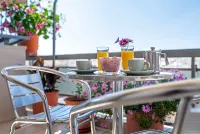 Lilia Hotel - Frühstück
