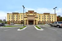 Hampton Inn & Suites Shelby Hotels near Strings Attached