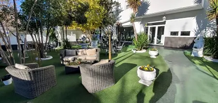 Hostal Escala Suites