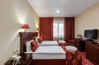 Club Hotel Korona