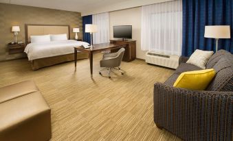 Hampton Inn & Suites Baltimore/Woodlawn