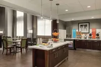 Hampton Inn by Hilton Brooklyn Park Minneapolis - parking