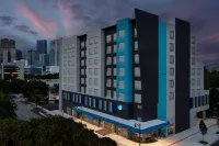 Tru by Hilton Miami West Brickell - Pet Friendly