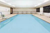 Holiday Inn Express & Suites Douglas by IHG - Pools
