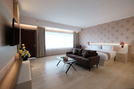 Bukit Indah Doda Hotel & Resorts Отели в г. Палу