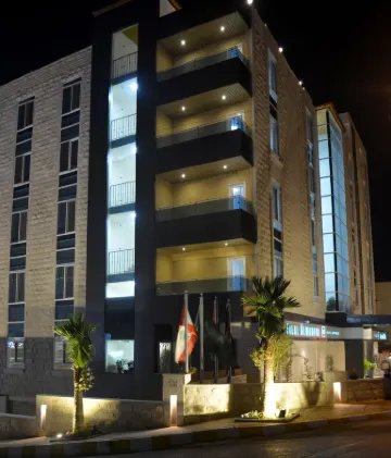 Tilal Almadina Hotel & Suites