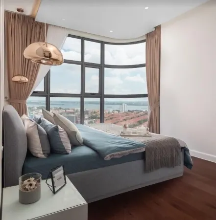 The Peninsula Phnom Penh