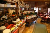 Hotel Hullu Poro - breakfast