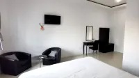 Hotel Aqiilah Syariah Hotels in Lamongan