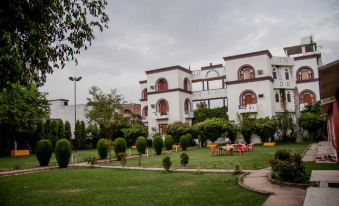 Hotel Sanctuary Resort
