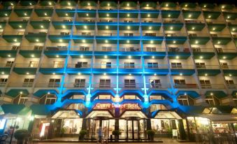 Qawra Palace Resort & Spa