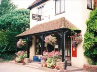 The Talbot and Apartment Hotels in Blandford Saint Mary