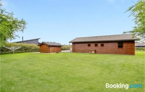 假日家居相位廢屋十一部