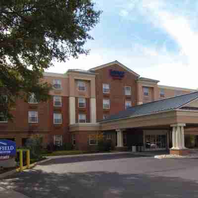 Fairfield Inn & Suites Williamsburg Hotel Exterior