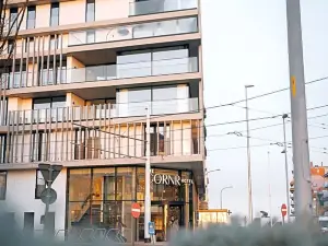 The Cornr Hotel