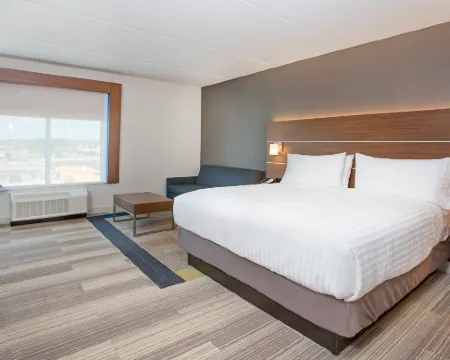 Holiday Inn Express & Suites COVINGTON by IHG Hotels in Covington