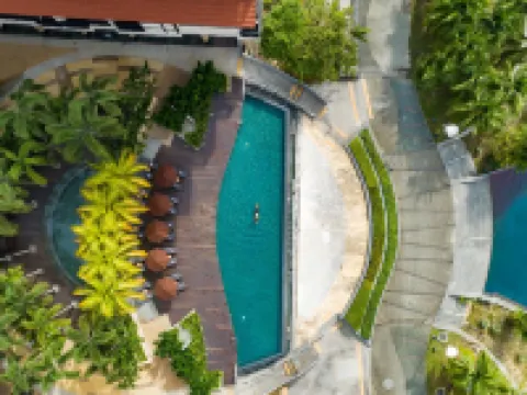 ดับเบิลทรี บาย ฮิลตัน ปุตราจายา เลคไซด์ โรงแรมในปุตราจายา