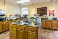 Econo Lodge - breakfast