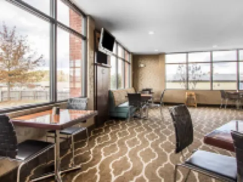 Comfort Suites Pelham Hoover I-65 Hotels in Pelham